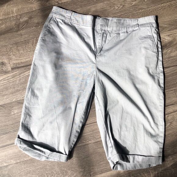 2/$20 NY&C Light Gray Cuffed Bermudas, 10 - Picture 2 of 5